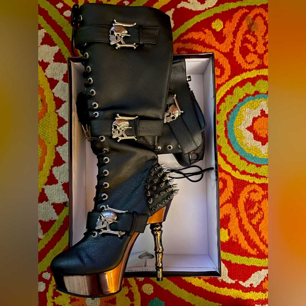 Brand New Demonia Muerto knee high boots